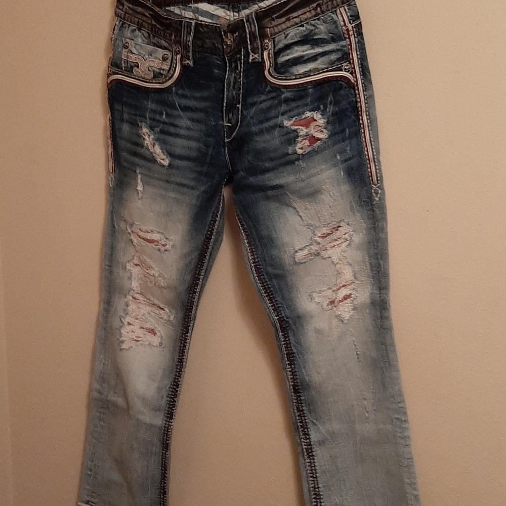 Men's Rock revival distressed jeans. Size 32x32